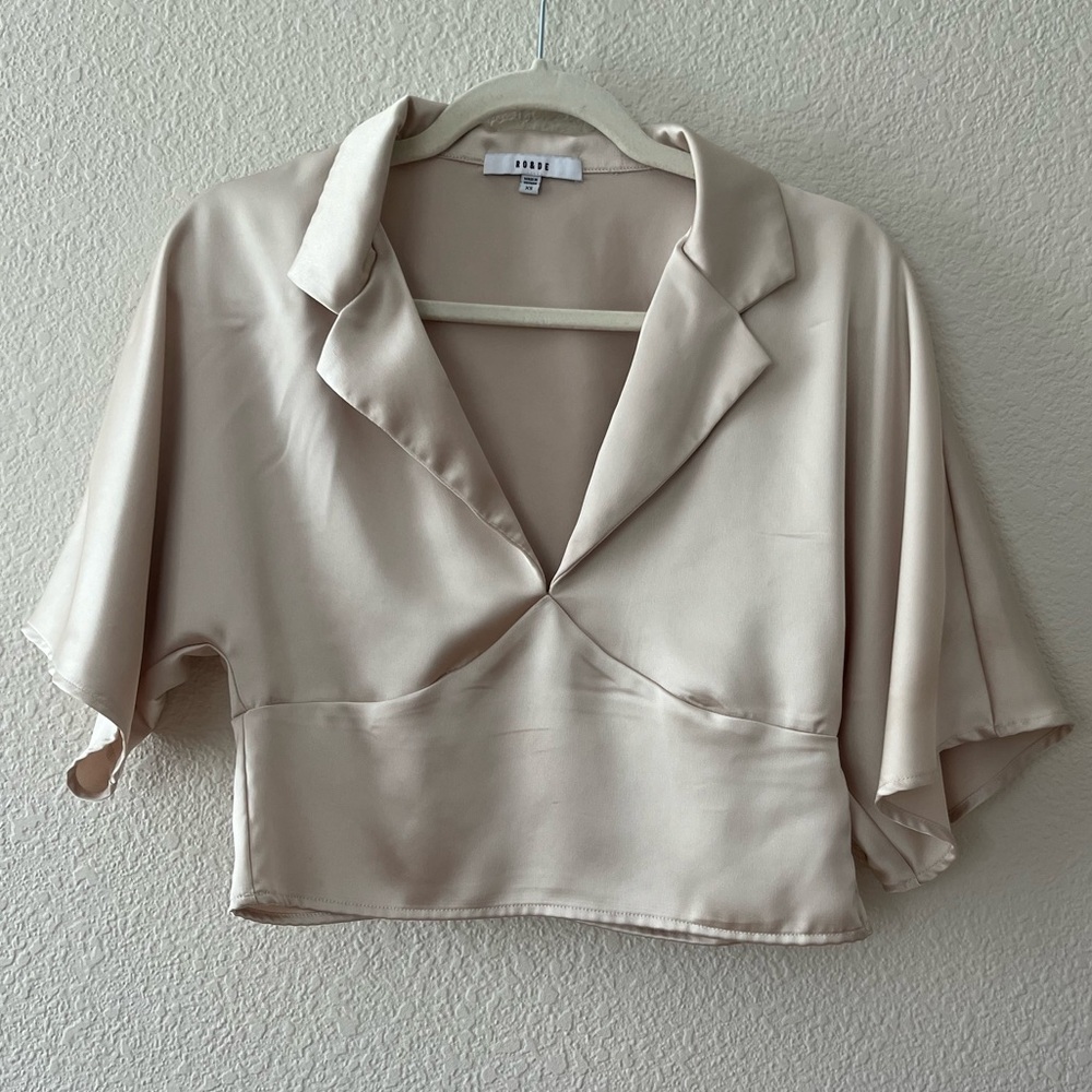 Cute crop top size xs